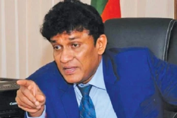 சாலைகளில் மக்கள் இறப்பதை மட்டுமே இலங்கையில் காணமுடிவில்லை  - முடக்கலுக்கு செல்ல வலியுறுத்தல்