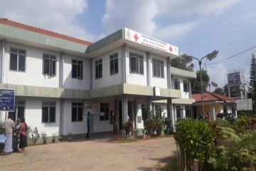 யாழ். மீசாலையில் வாள்வெட்டு - ஒருவர் படுகாயம்