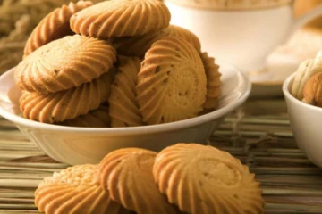 வெறும் வயிற்றில் பிஸ்கட் சாப்பிடுவது நல்லதா? கட்டாயம் தெரிஞ்சிக்கோங்க