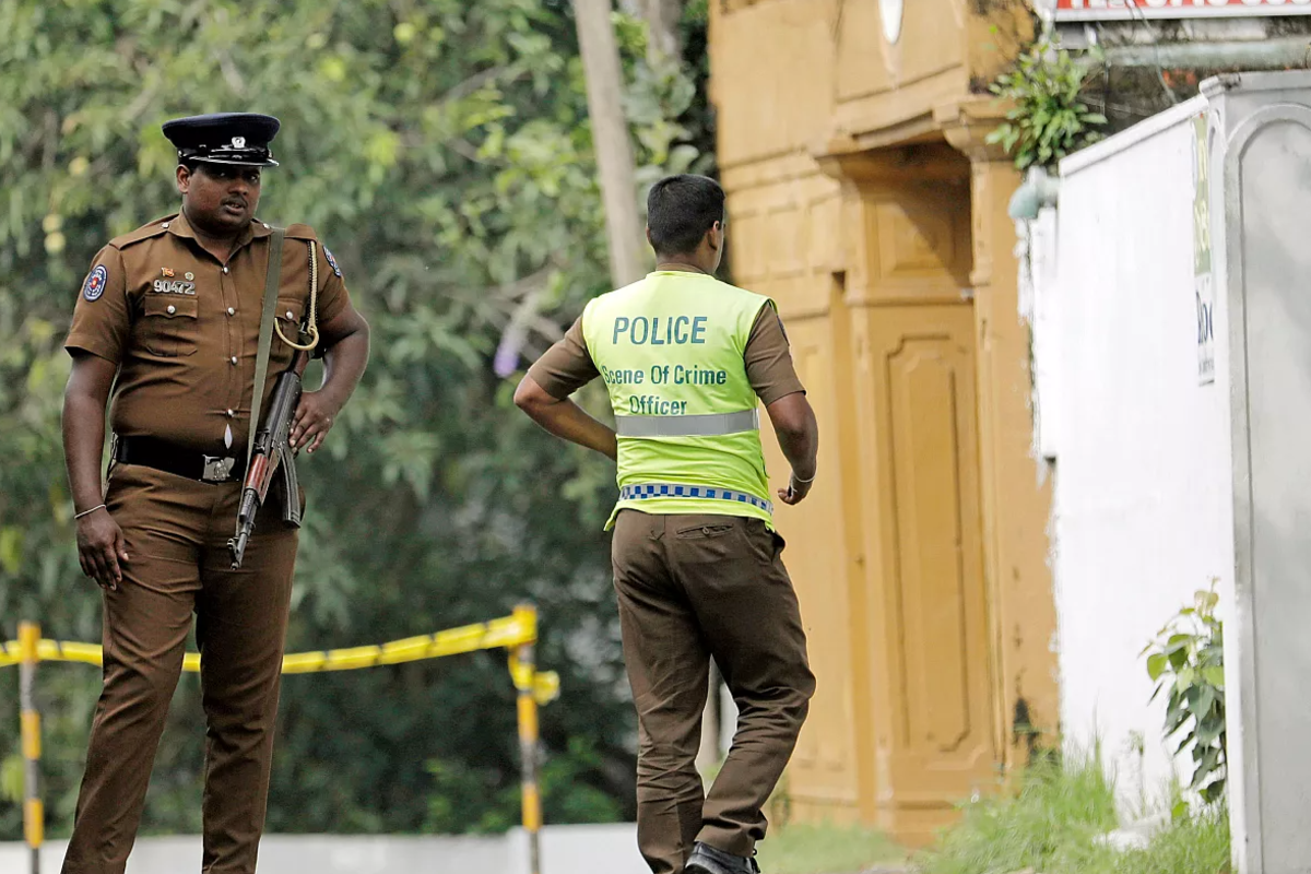 கூரிய ஆயுதத்தால் தாக்கி மருமகனை கொலை செய்த மாமா! | Uncle Kills Son In Law By Attacking With A Weapon