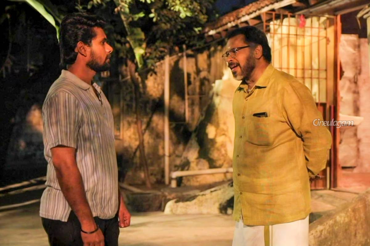 அய்யனார் துணை சீரியலில் என்ட்ரி கொடுத்துள்ள புதிய நடிகை... யார் பாருங்க | New Actress Entry In Ayyanar Thunai Serial