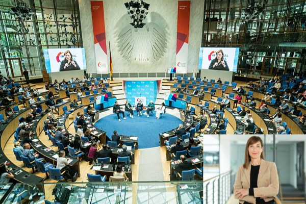 russia outlaws german