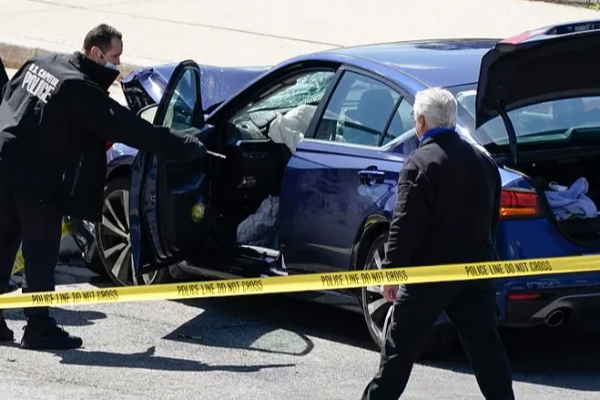 இந்தியரின் கார் மீது சிறுநீர் கழித்த கனேடியர்: கொலையில் முடிந்த சம்பவம் | Indian Origin Killed In Canada Object Urin On Car இந்தியரின் கார் மீது சிறுநீர் கழித்த கனேடியர்: கொலையில் முடிந்த சம்பவம் | Indian Origin Killed In Canada Object Urin On Car