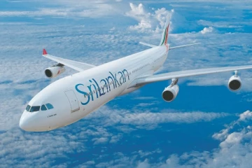 நடுவானில் சண்டை; ஸ்ரீலங்கன் ஏர்லைன்ஸ் விமானி மீது ஒழுங்கு நடவடிக்கை!