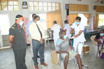 மட்டக்களப்பில் இரண்டாவது நாளாகவும் கோவிட்  தடுப்பூசி ஏற்றும் நடவடிக்கை