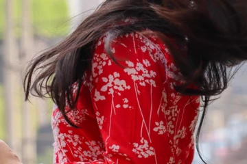 வீடொன்றில் 21 வயது யுவதியின் மோசமான செயல்; அம்பலமான தகவல்