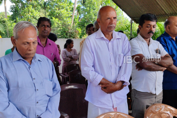 மறக்க முடியாத அலைகள்: பல்வேறு பகுதிகளில் சுனாமி பேரழிவின் நினைவேந்தல் | 21St Anniversary Of The Tsunami Disaster