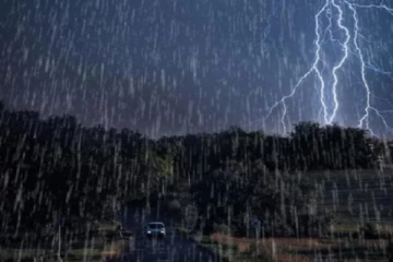 12 மாவட்டங்களுக்கு சிவப்பு எச்சரிக்கை