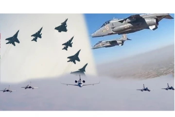 குடியரசு தின விழா - மக்களை திகைக்க வைத்த பிரமாண்டமான IAF Flypast - வைரல் வீடியோ...!