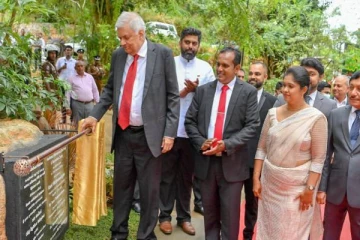 இலங்கையின் முதலாவது சர்வதேச பறவைகள் பூங்காவை திறந்து வைத்த ரணில்!