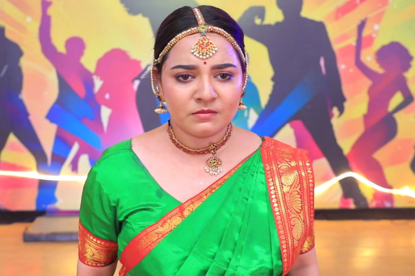 பிக் பாஸ் 9க்கு வரும் மக்கள் மனம் கவர்ந்த பாக்கியலட்சுமி சீரியல் நடிகை.. | Baakiyalakshmi Serial Actress In Bigg Boss 9