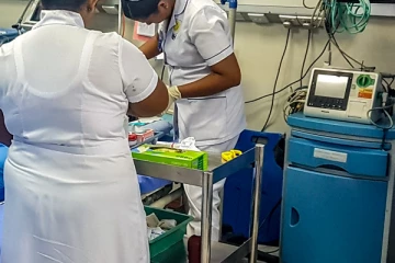 இளைஞனை கடத்தி சரமாரி தாக்குதல்; சந்தேக நபர்கள் தப்பியோட்டம்