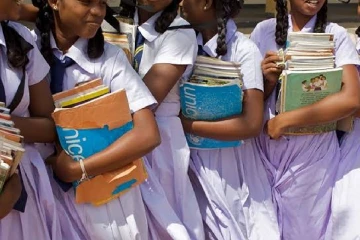 සියලුම රජයේ පාසල් දරුවන්ට සුබම සුබ ආරංචියක් - රුපියල් මිලියන 1,614ක් වැය කරයි