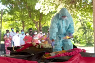 கொரோனாவால் இறப்பவர்களை 3 மாதங்கள் இலவசமாக தகனம் செய்ய நடவடிக்கை - ஈஷா அறிவிப்பு...