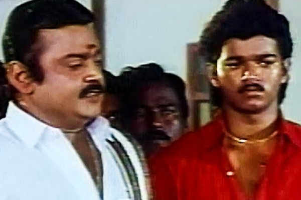 50 லட்சம் கடன், விஜய்க்கு வாழ்க்கை கொடுத்த விஜயகாந்த்.. நன்றி மறந்தாரா விஜய்.. | Did Vijay Forgot Vijayakanths Help