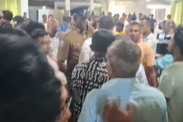 கடத்தப்பட்டதாக கூறப்பட்ட NPP உறுப்பினர்கள் கடற்கரையில் கண்டு பிடிப்பு