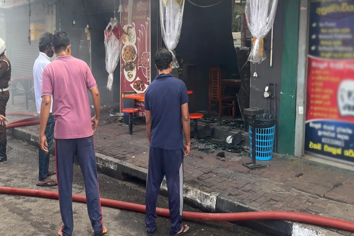 கொழும்பில் உணவகம் ஒன்றில் தீப்பரவல் ; மூவர் உயிரிழப்பு | Fire Breaks Out At Restaurant In Colombo