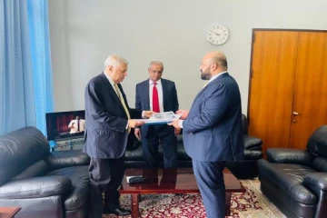 தொடரும் பண்ணையாளர்கள் போராட்டம்: தமிழ் அரசியல்வாதிகளுடன் அதிபர் முக்கிய சந்திப்பு