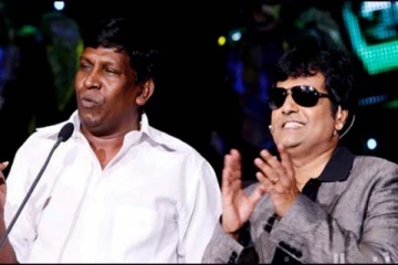 டேய்… என்னடா பண்றது? அந்த பிரம்மாண்ட மேடையில் வடிவேலுவுடன் விவேக் பேசிய வைரல் காட்சி