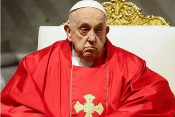 கத்தோலிக்க திருச்சபை தலைவர் போப் பிரான்சிஸ் காலமானார்