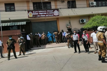 முக்கிய அமைச்சர்கள் மட்டக்களப்பு சிறைச்சாலைக்கு திடீர் விஜயம்