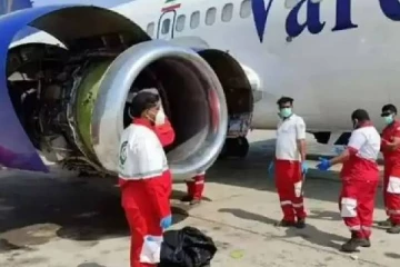 நிறுத்தப்பட்டிருந்த பயணிகள் விமானத்தில் நடந்த கொடூரம்: உடல் சிதைந்து பலியான நபர்