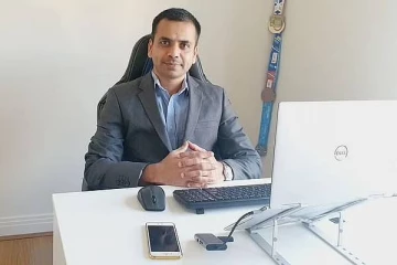 லண்டனில் சாதனை படைத்த தமிழர்! கோடீஸ்வரனாகியது எப்படி?