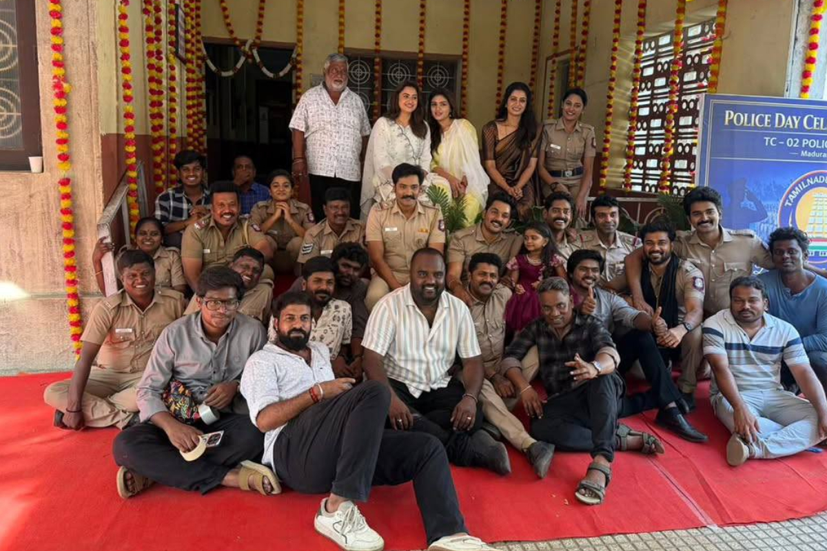 எதிர்நீச்சல் பார்வதி நடித்து வந்த சூப்பர்ஹிட் தொடர் முடிவுக்கு வந்தது... கடைசி நாள் வீடியோ இதோ | Ethirneechal Parvathy Police Police Web Series End