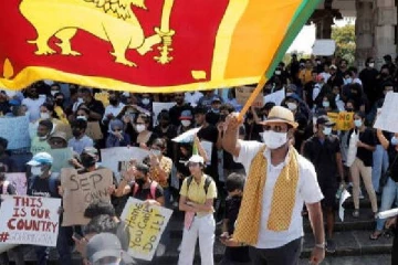 அணுகுண்டை செலுத்தி இலங்கையை அழித்துவிடுங்கள்...கொந்தளிக்கும் மக்கள்