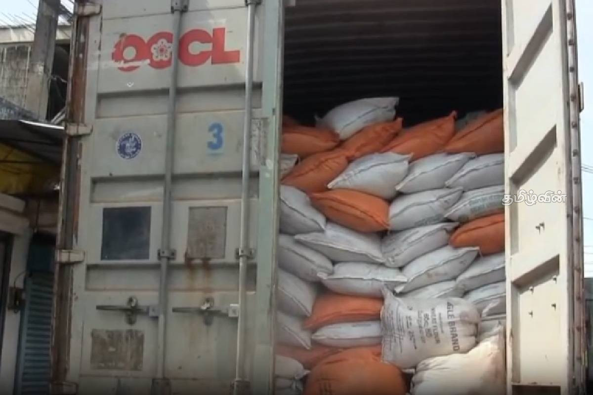 கந்தளாயில் சிப்பிகளை கடத்திச் சென்ற இருவர் கைது! | Driver Arrested Transporting Oysters In Kantalai