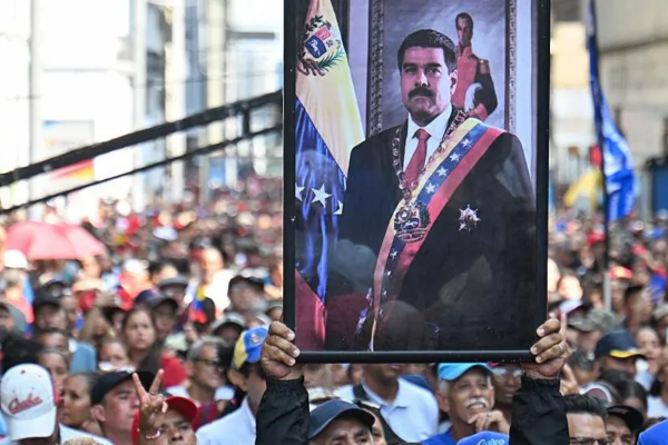 அமெரிக்காவின் பிடியில் மதுரோ - பதவியேற்ற வெனிசுலாவின் புதிய இடைக்கால ஜனாதிபதி | Delcy Sworn In Venezuelas Interim President