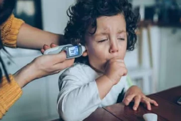 பிரித்தானியாவில் சிறுவர்களிடையே தீவிரமாக பரவும் 100 நாள் இருமல் நோய்!