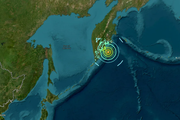 ரஷ்யாவில் 7.4 ரிச்டர் நிலநடுக்கம்; சுனாமி எச்சரிக்கை | 7 4 Strikes Earthquake Russia Tsunami Warning