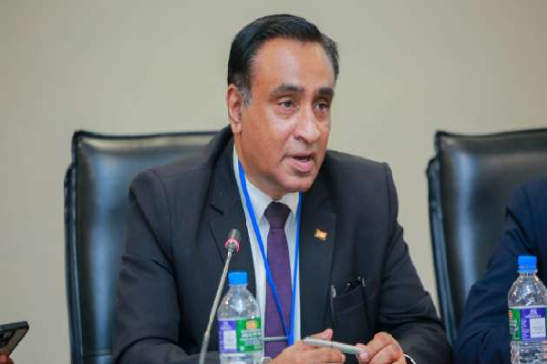 கல்விப் பாட விதான வலைத்தள சர்ச்சை : பிரதமரை பதவி விலக வலியுறுத்து | Wimal Calls On Pm Harini To Resign கல்விப் பாட விதான வலைத்தள சர்ச்சை : பிரதமரை பதவி விலக வலியுறுத்து | Wimal Calls On Pm Harini To Resign