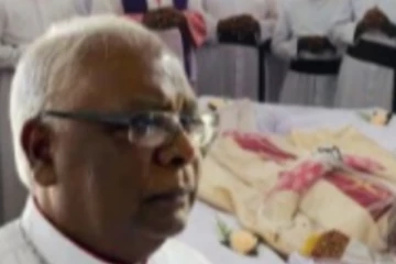 ஈழத்தமிழர் போராட்ட வரலாற்றில் தவிர்க்க முடியாத ஆளுமை - இராயப்பு ஜோசப்