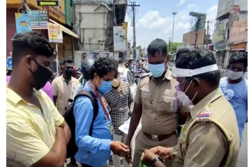 ஊரடங்கை மீறி சென்ற வாகனங்களை பறிமுதல் செய்து அபராதம் விதித்த போலிஸார்