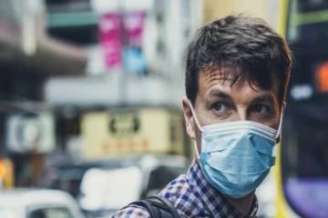 ரொறன்ரோவில் முக கவசம் அணியாதவர்கள் குறித்து 2000 புகார்கள் பதிவு!