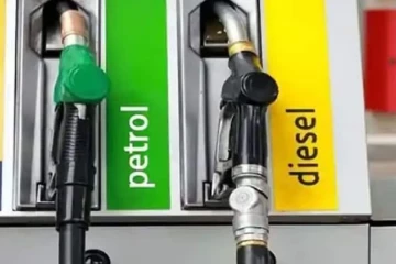 ලංකාවම බලන් ඉන්න මාසික ඉන්ධන මිල සංශෝධනය අද මධ්‍යම රාත්‍රීයේ.. බොරතෙල් මිලත් පහළට