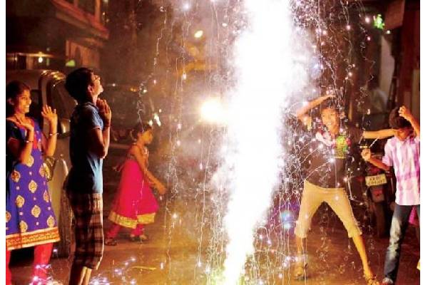 Firecrackers are allowed for 2 hours only Diwali