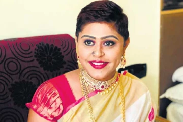 தகாத உறவால் வீதிக்கு வந்த குடும்பம்... டிக்டாக் புகழ் லயாவுக்கு இந்த நிலைமையா?