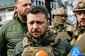 பிஞ்சு குழந்தையிடம் ரஷ்ய வீரரின் இழிவான செயல்... கொந்தளிப்பை ஏற்படுத்திய வீடியோ