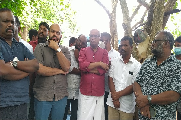 தமிழ் நாடாளுமன்ற உறுப்பினர்களின் சுயநல அரசியல் அம்பலம் -அமைச்சர் டக்ளஸ் சுட்டிக்காட்டு | Self Interested Politics Of Tamil Parliamentarians