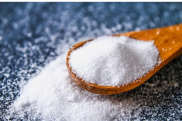 கிச்சனில் இருக்கும் இந்த பொருட்களை உடனே தூக்கி வீசுங்க...இல்லை உயிருக்கு ஆபத்து? | These Items In The Kitchen Right Away