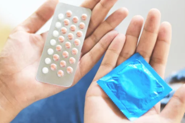 சரியும் மக்கள் தொகை; ஜனவரி 1 முதல் கருத்தடை சாதனங்கள் மீது கூடுதல் வரி | Population Additional Tax On Contraceptives China