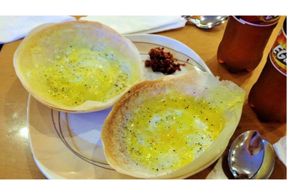 ஹோட்டல் சுவையில் முட்டை ஆப்பம் செய்வது எப்படி? | Muttai Appam In Tamil