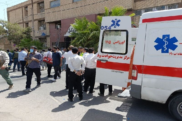 ஈரானில் நடத்தப்பட்ட திடீர் தாக்குதல்: பலர் பலி | Terrorists Attack Judiciary Building In Iran