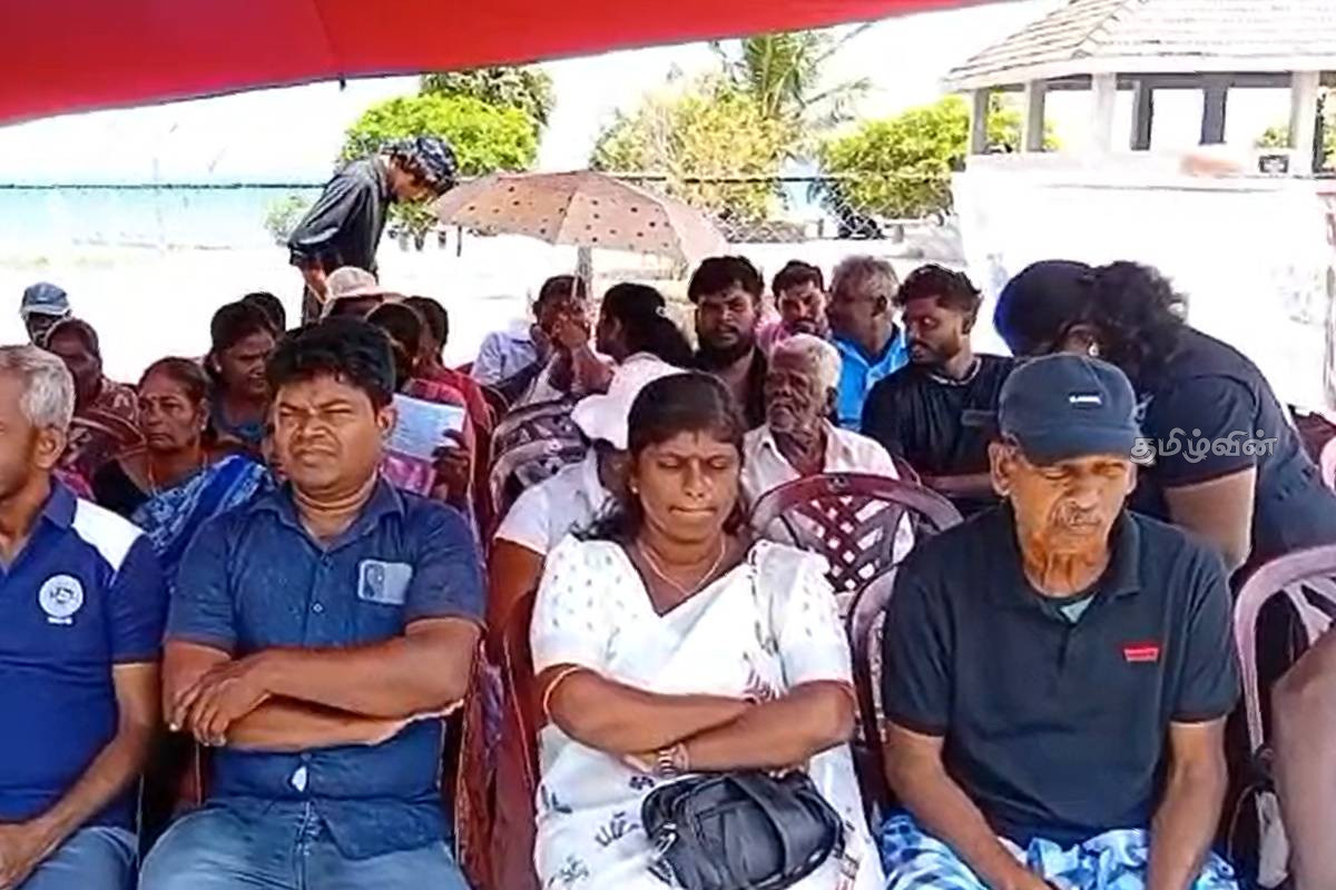 15 ஆவது வாரமாக தொடரும் பலாலி மக்களின் நிலமீட்பு போராட்டம்! | Struggle People Of Palaly To Reclaim Their Land 15 ஆவது வாரமாக தொடரும் பலாலி மக்களின் நிலமீட்பு போராட்டம்! | Struggle People Of Palaly To Reclaim Their Land