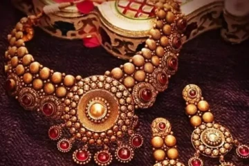 தங்கம் வாங்க காத்திருப்போருக்கு முக்கிய தகவல்: இன்றைய தங்க நிலவரம்