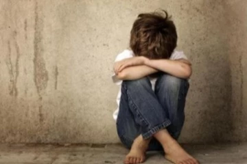 13 வயது சிறுவனை பாலியல் தொல்லை செய்த பெண் முகாமையாளர்