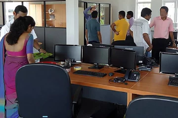 රාජ්‍ය නිලධාරීන්ට රජයෙන් විශේෂ වරප්‍රසාදයක් -රජයේ අලුත්ම තීරණය මෙන්න